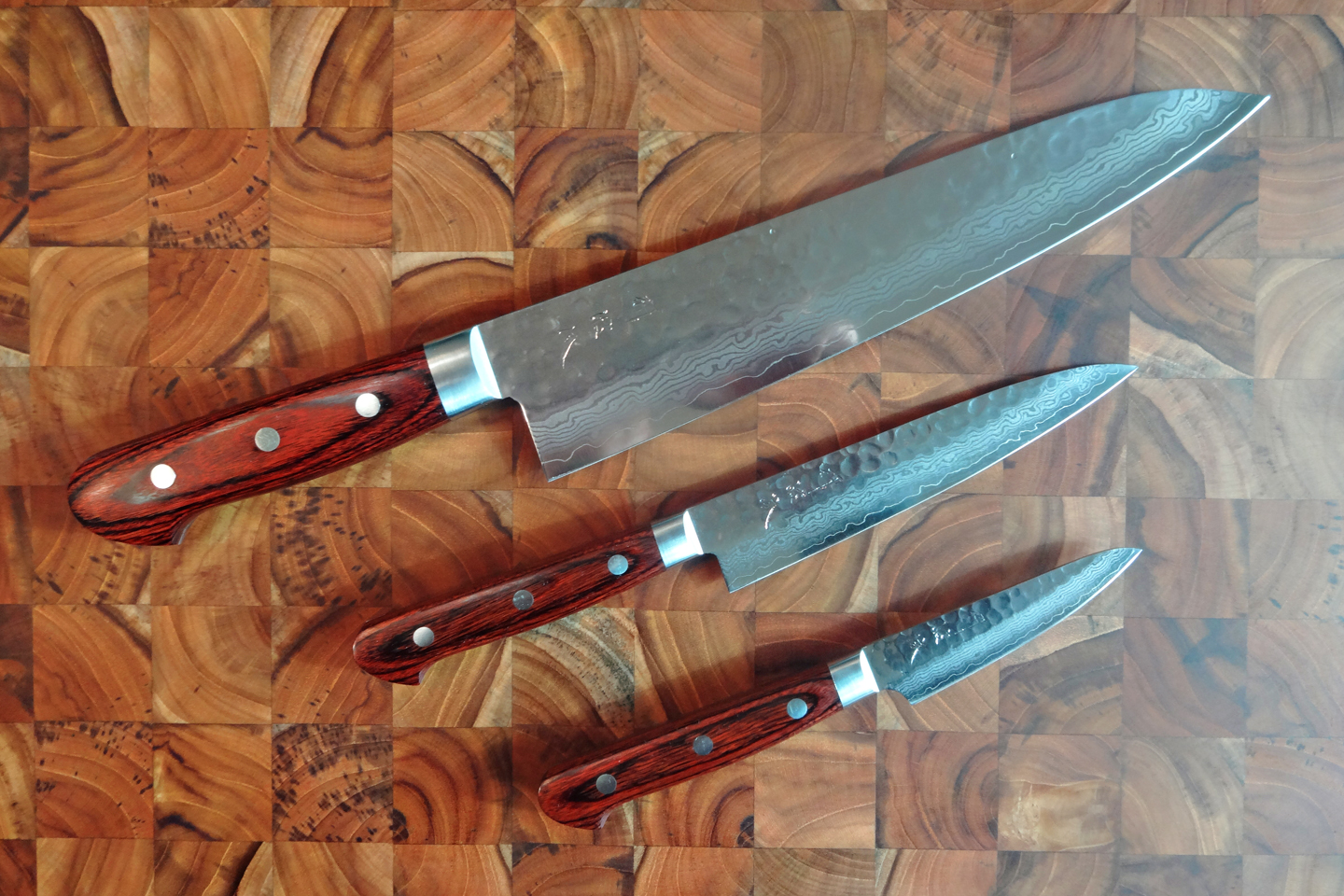 Damscus Knife Review! – The in the Kitchen